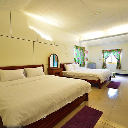 Ting Yi B & B Taitung Экстерьер фото